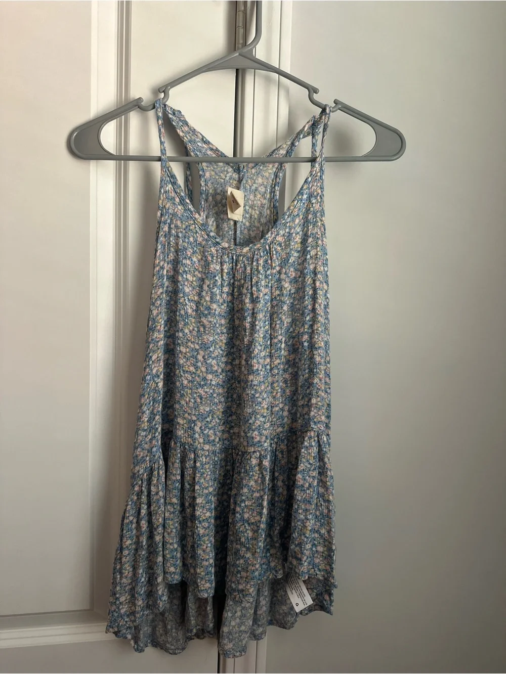 Mossimo Supply Co. Light Blue Floral Swing Camisole